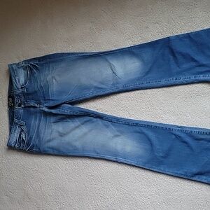 Lucky Jeans